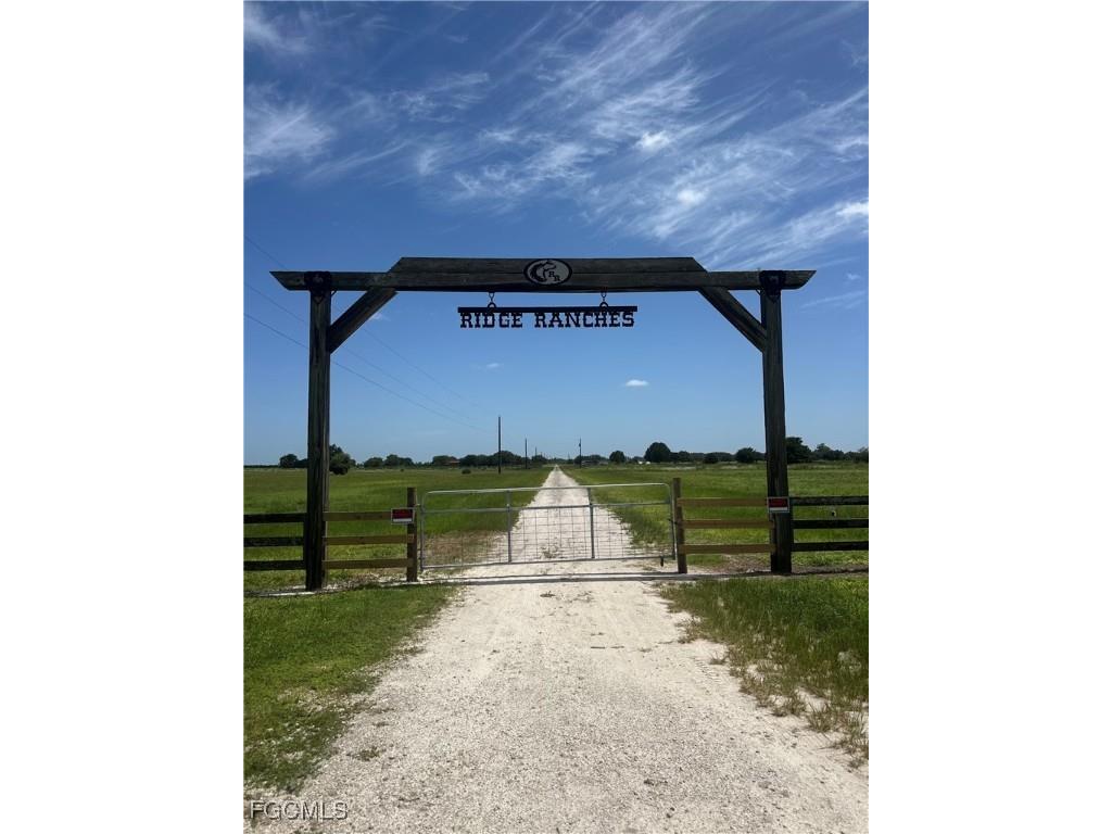 6000/6030 Farmgirl Avenue Venus FL 33960 2025003083 image1