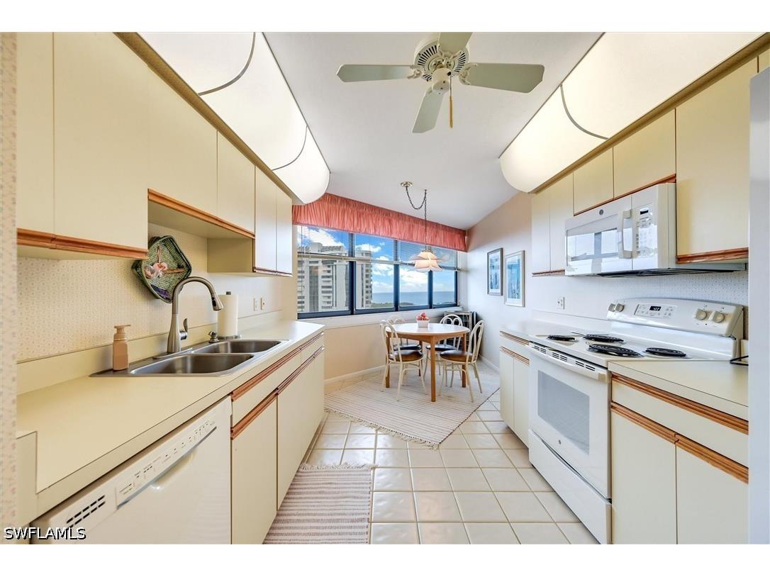 6000 Pelican Bay Boulevard #1202 Naples FL 34108 226022649 image9