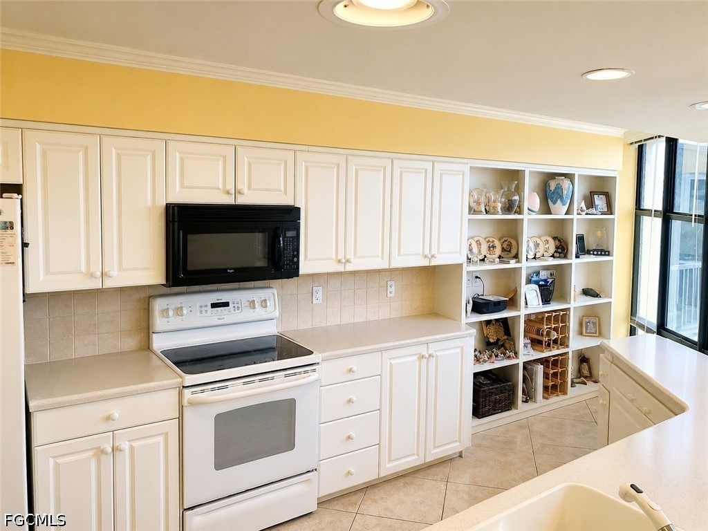 6000 Pelican Bay Boulevard #904 Naples FL 34108 2026031517 image4