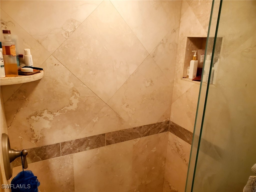 6000 Pelican Bay Boulevard #904 Naples FL 34108 225077459 image30