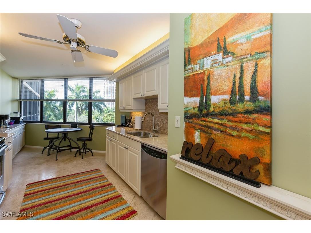 6000 Pelican Bay Boulevard #C-204 Naples FL 34108 225074097 image5