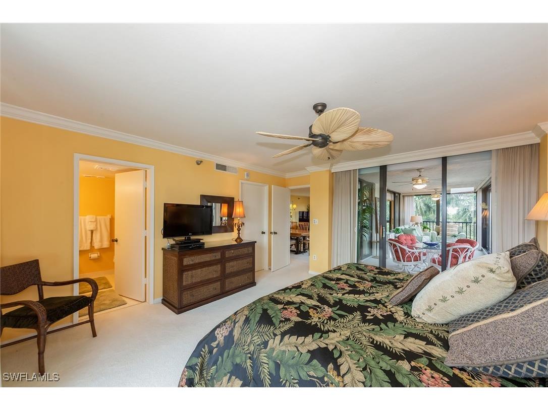6000 Pelican Bay Boulevard #C-204 Naples FL 34108 225074097 image8