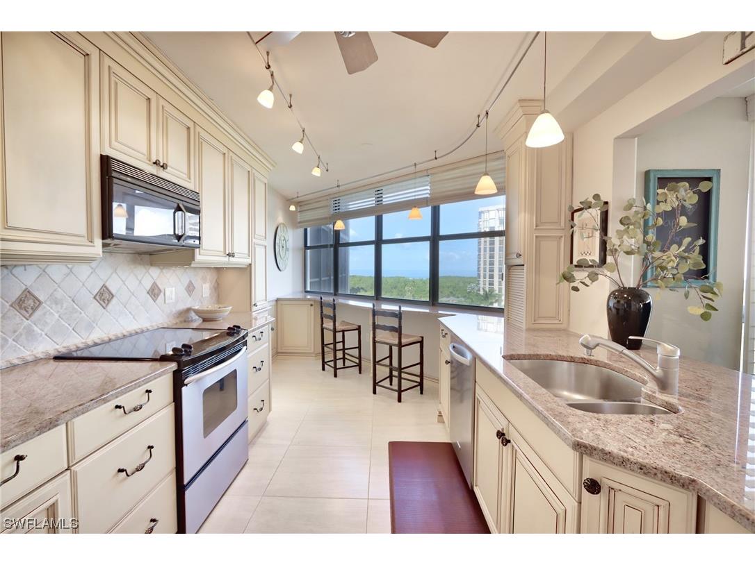 6000 Pelican Bay Boulevard #C-604 Naples FL 34108 223034422 image1