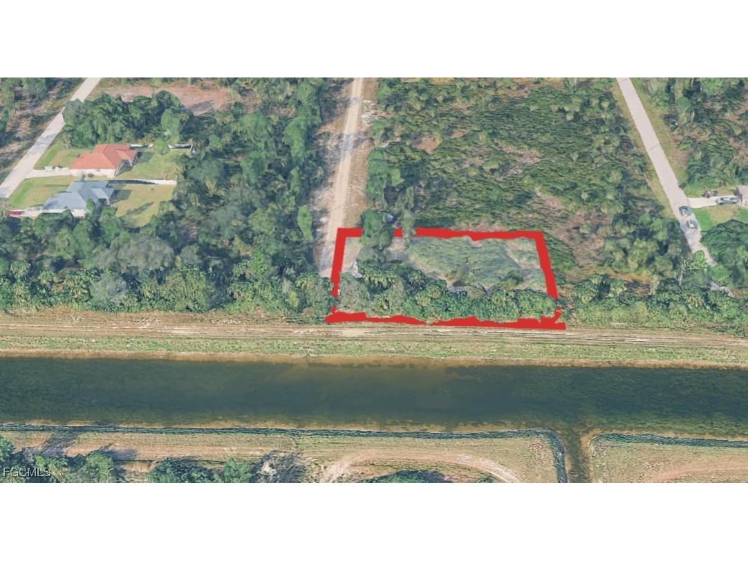 6000 Tena Avenue N Lehigh Acres FL 33971 2025019347 image1