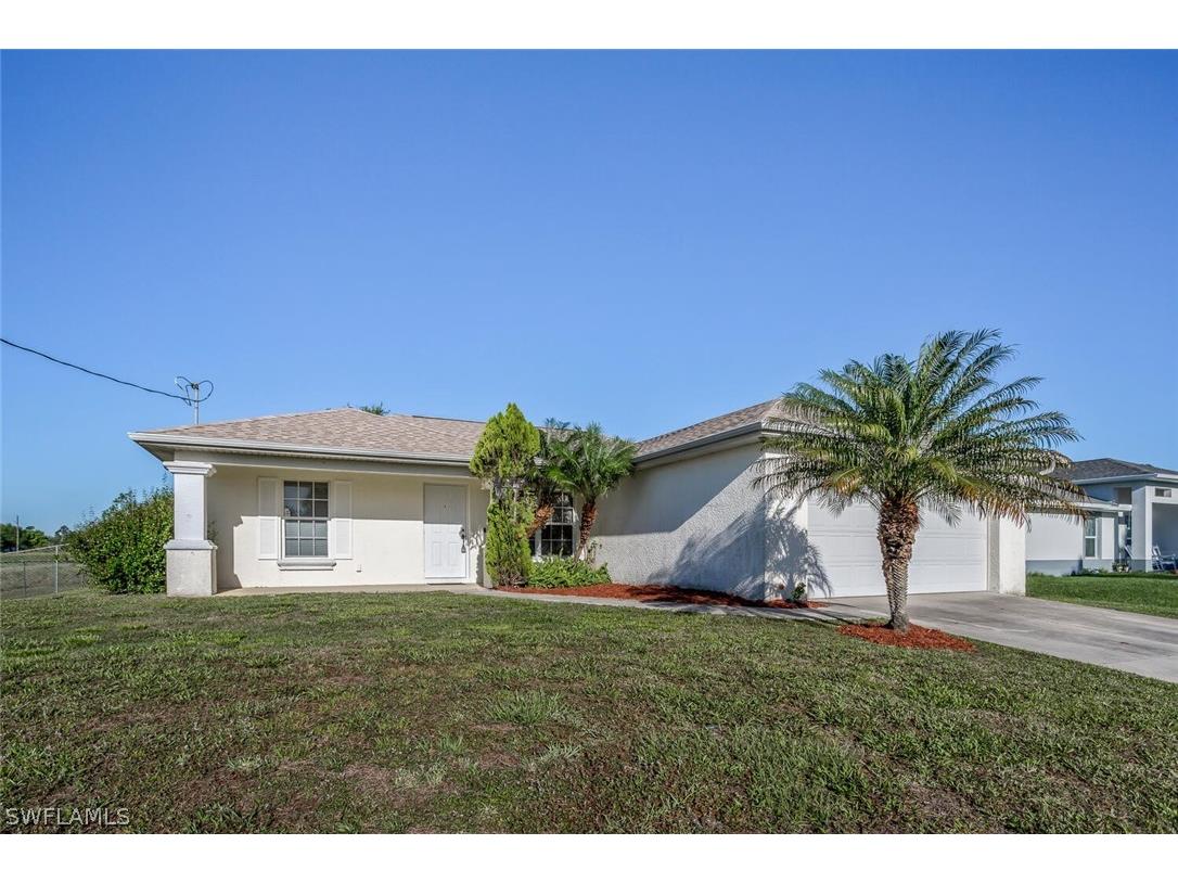 6001 Pat Avenue N Lehigh Acres FL 33971 224028083 image1