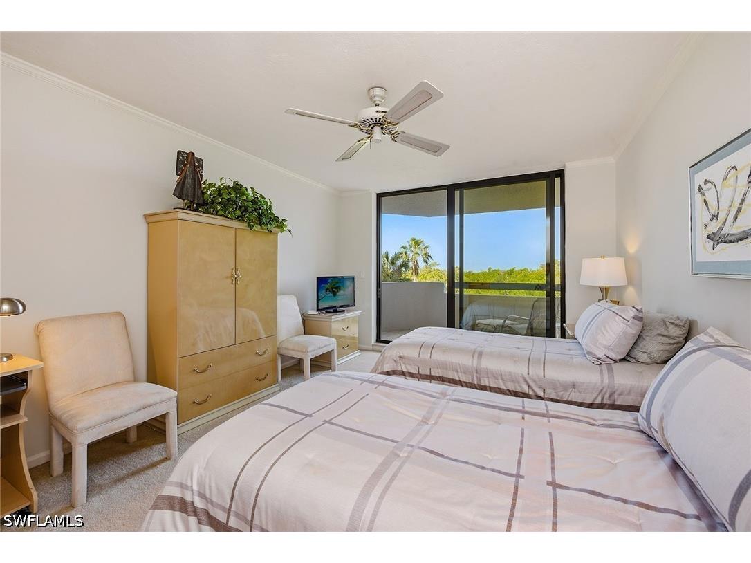 6001 Pelican Bay Boulevard #201 Naples FL 34108 226016372 image19