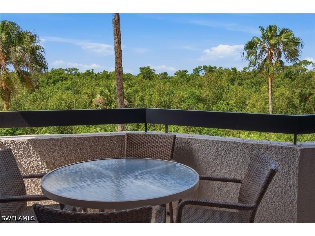 6001 Pelican Bay Boulevard #201 Naples FL 34108 226016372 image32