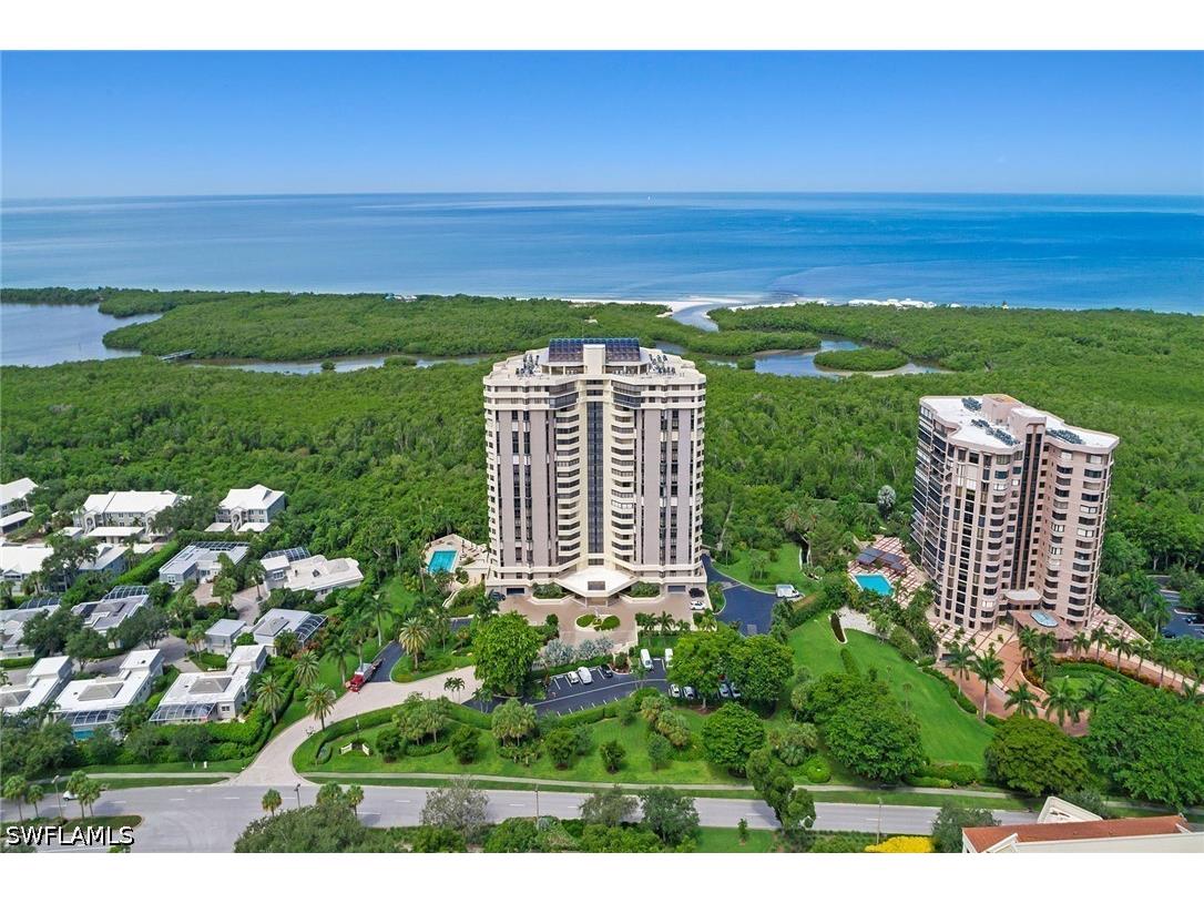6001 Pelican Bay Boulevard #201 Naples FL 34108 226016372 image36
