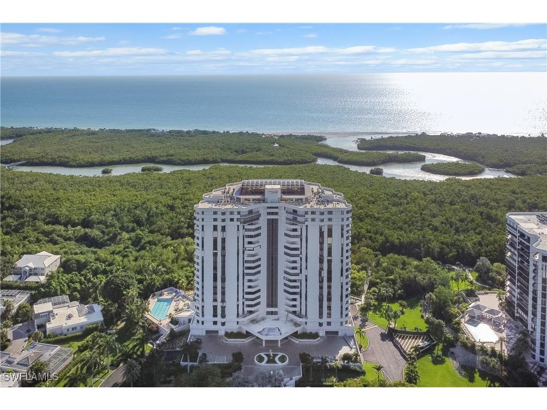 6001 Pelican Bay Boulevard #202 Naples FL 34108 225050686 image1