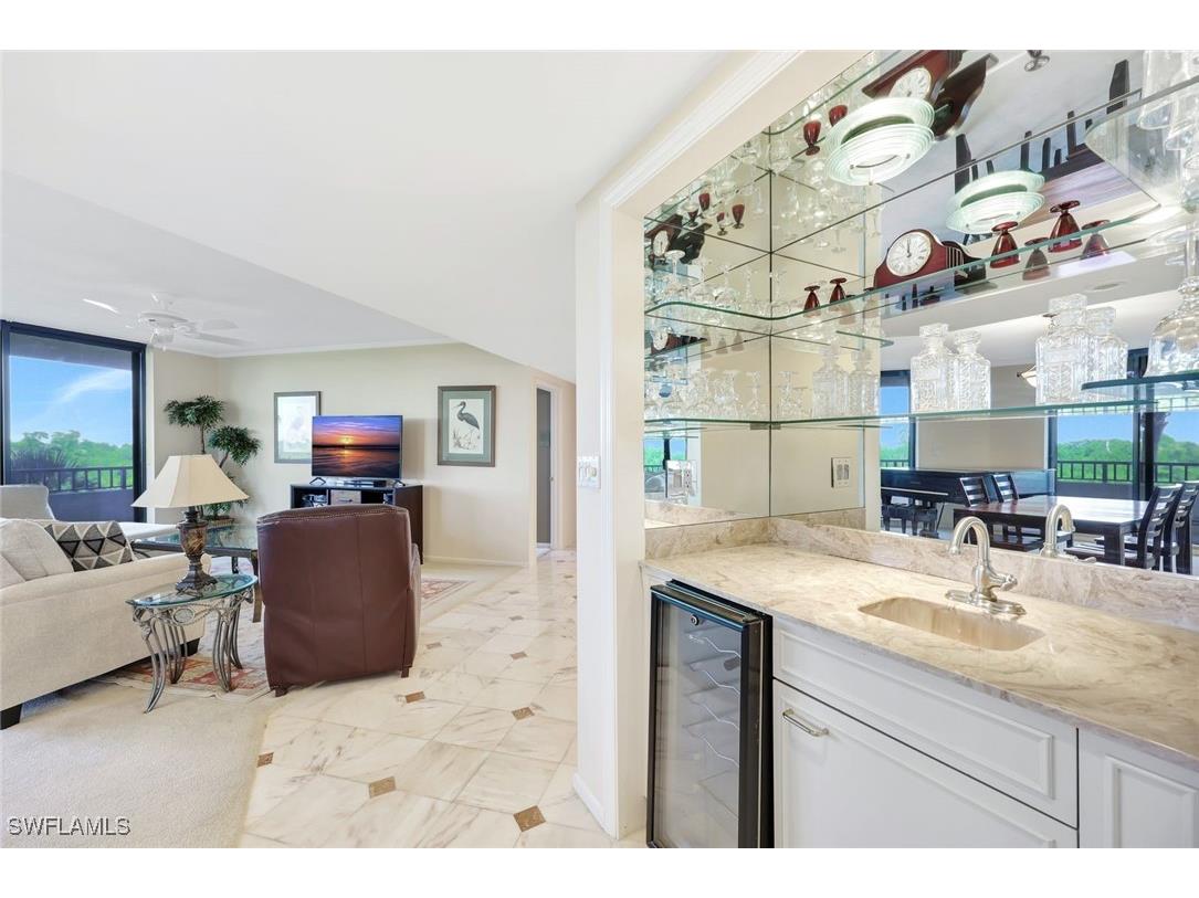 6001 Pelican Bay Boulevard #202 Naples FL 34108 225068081 image10