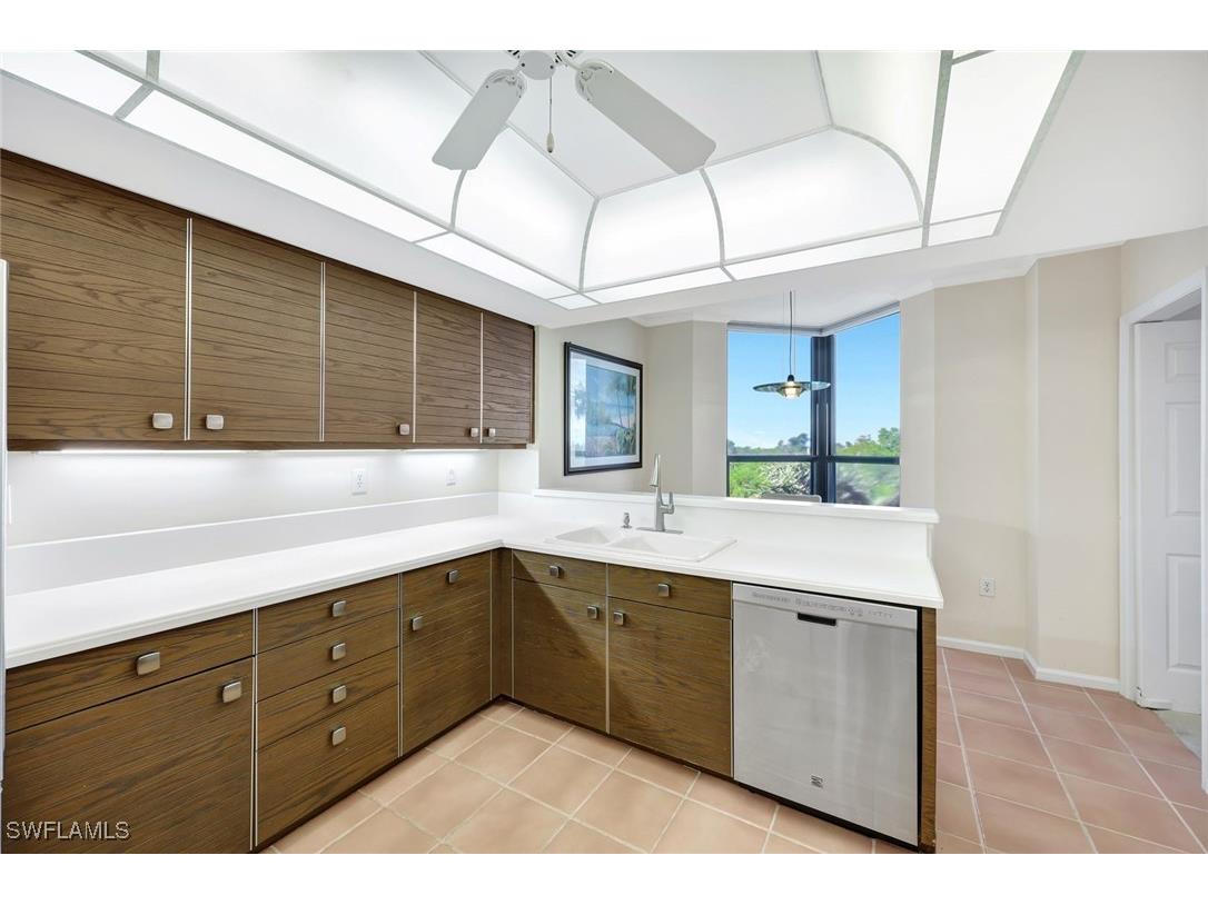 6001 Pelican Bay Boulevard #202 Naples FL 34108 225068081 image14