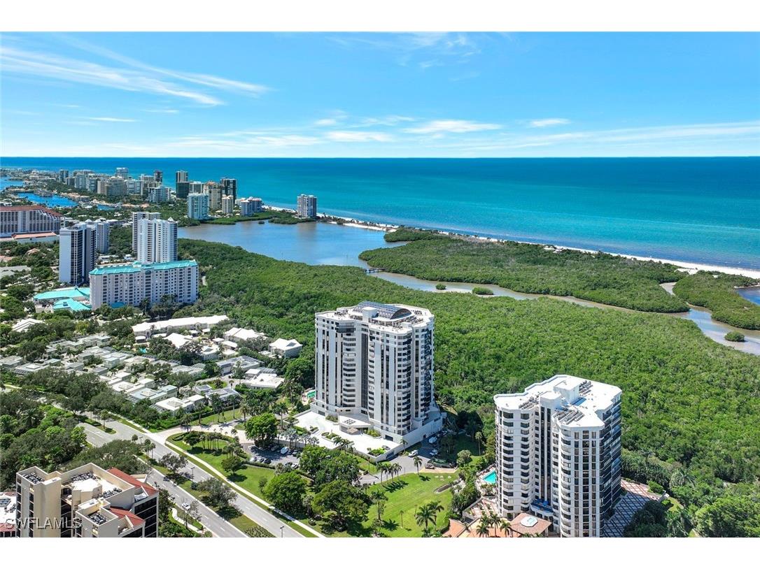 6001 Pelican Bay Boulevard #202 Naples FL 34108 225068081 image2