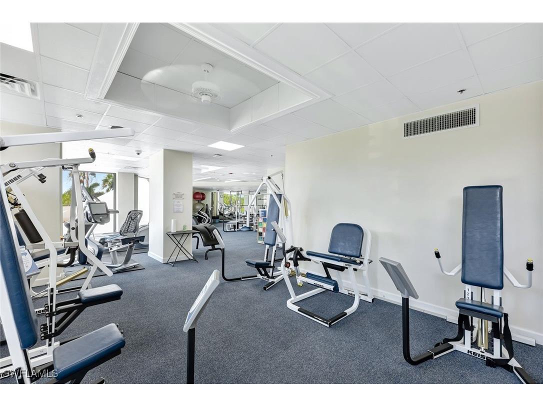 6001 Pelican Bay Boulevard #202 Naples FL 34108 225068081 image33