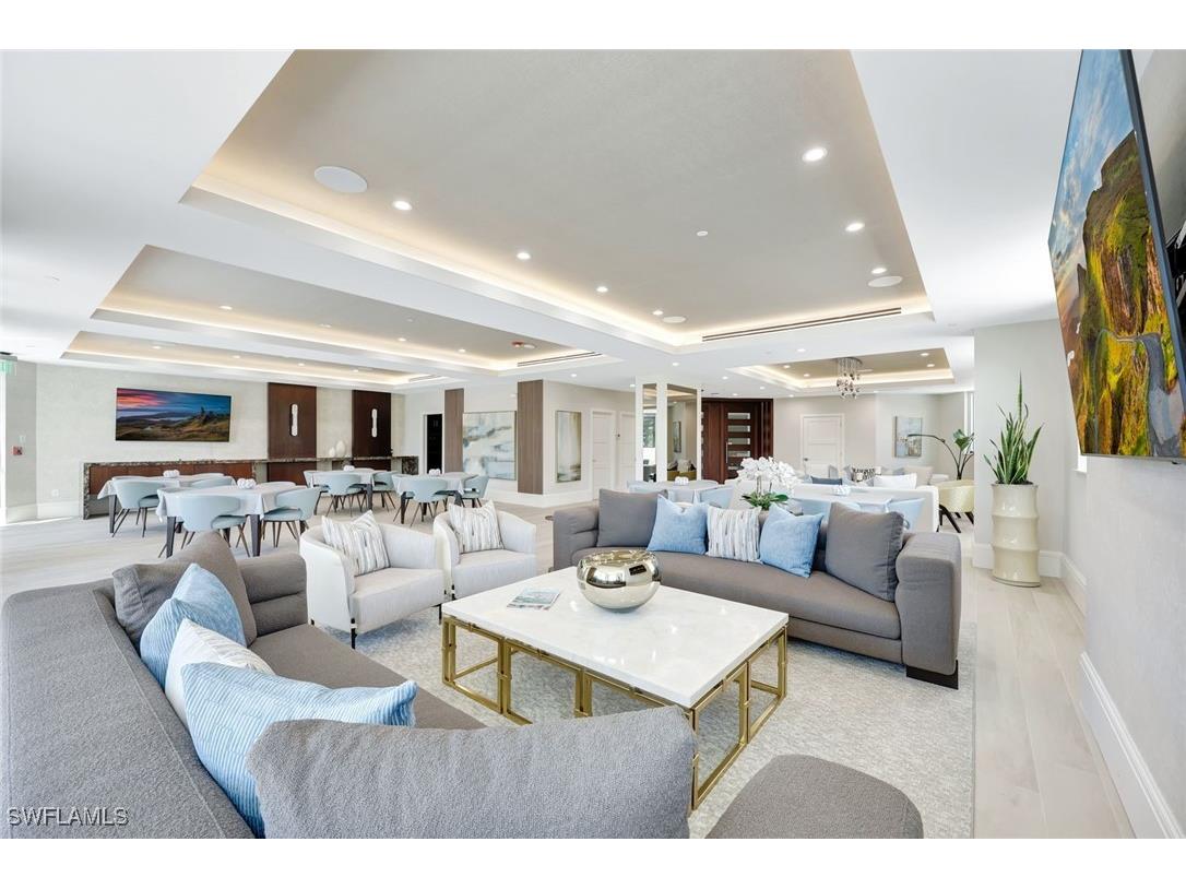 6001 Pelican Bay Boulevard #202 Naples FL 34108 225068081 image34