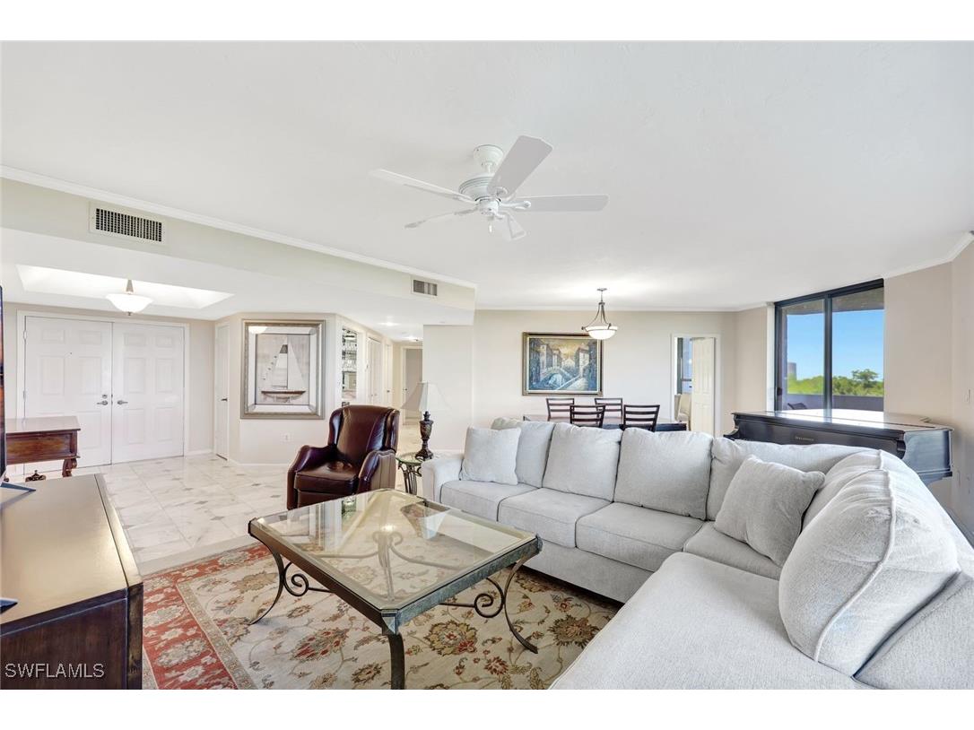 6001 Pelican Bay Boulevard #202 Naples FL 34108 225068081 image6