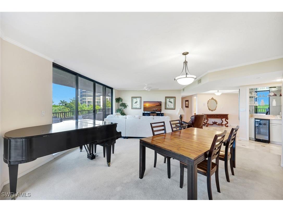 6001 Pelican Bay Boulevard #202 Naples FL 34108 225068081 image9