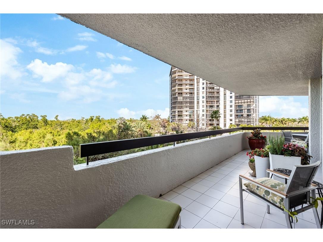 6001 Pelican Bay Boulevard #204 Naples FL 34108 225074845 image25