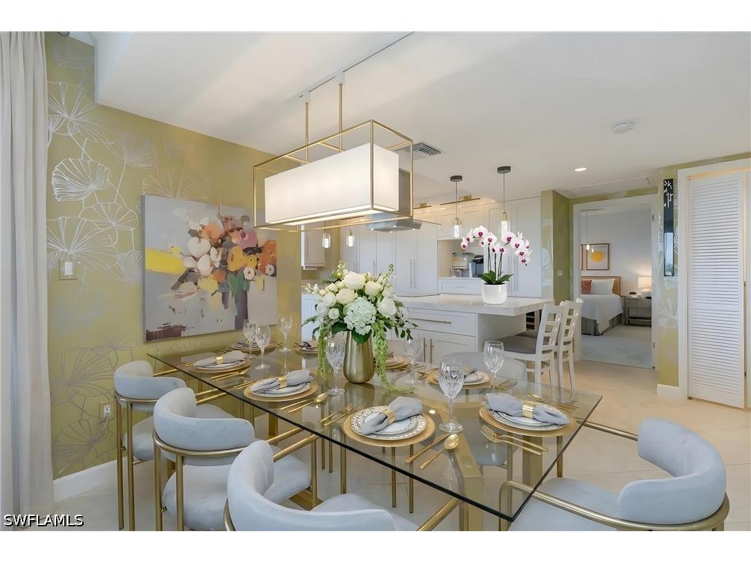 6001 Pelican Bay Boulevard #204 Naples FL 34108 226020227 image1