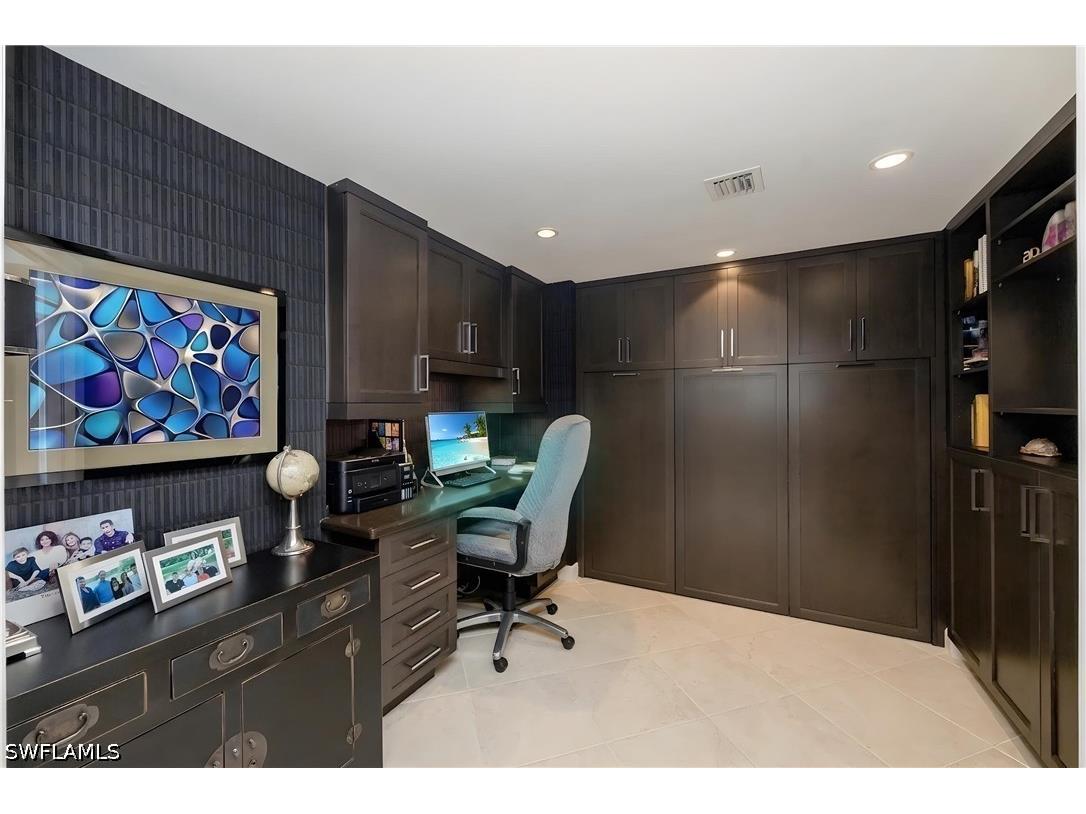 6001 Pelican Bay Boulevard #204 Naples FL 34108 226020227 image14