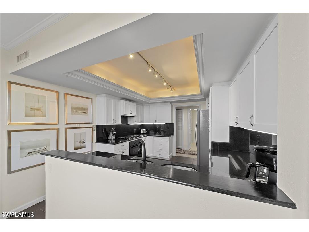 6001 Pelican Bay Boulevard #802 Naples FL 34108 226019433 image13