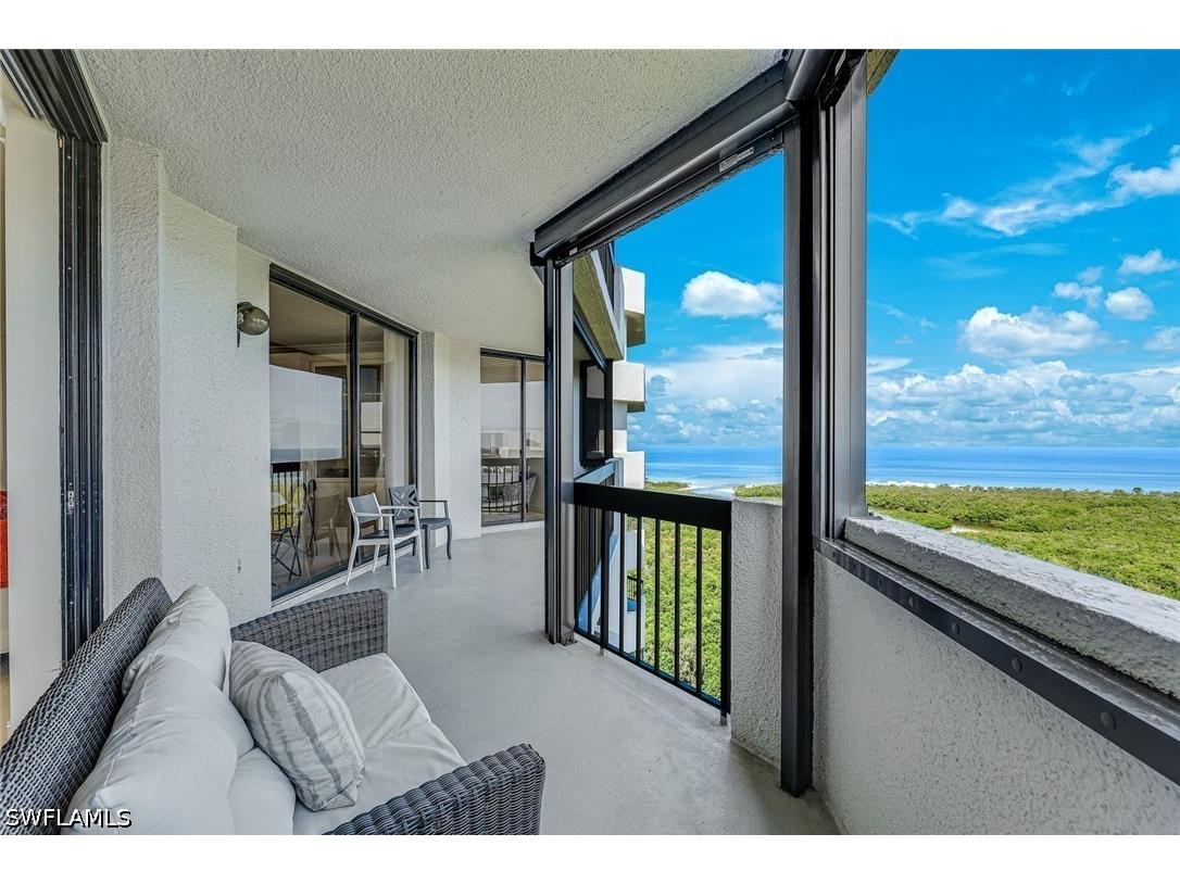 6001 Pelican Bay Boulevard #F Naples FL 34108 226019969 image4
