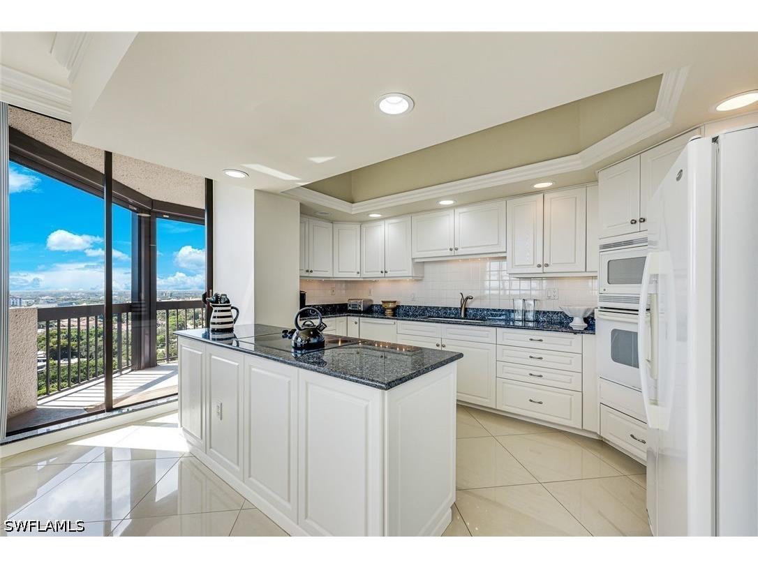 6001 Pelican Bay Boulevard #F Naples FL 34108 226019969 image9