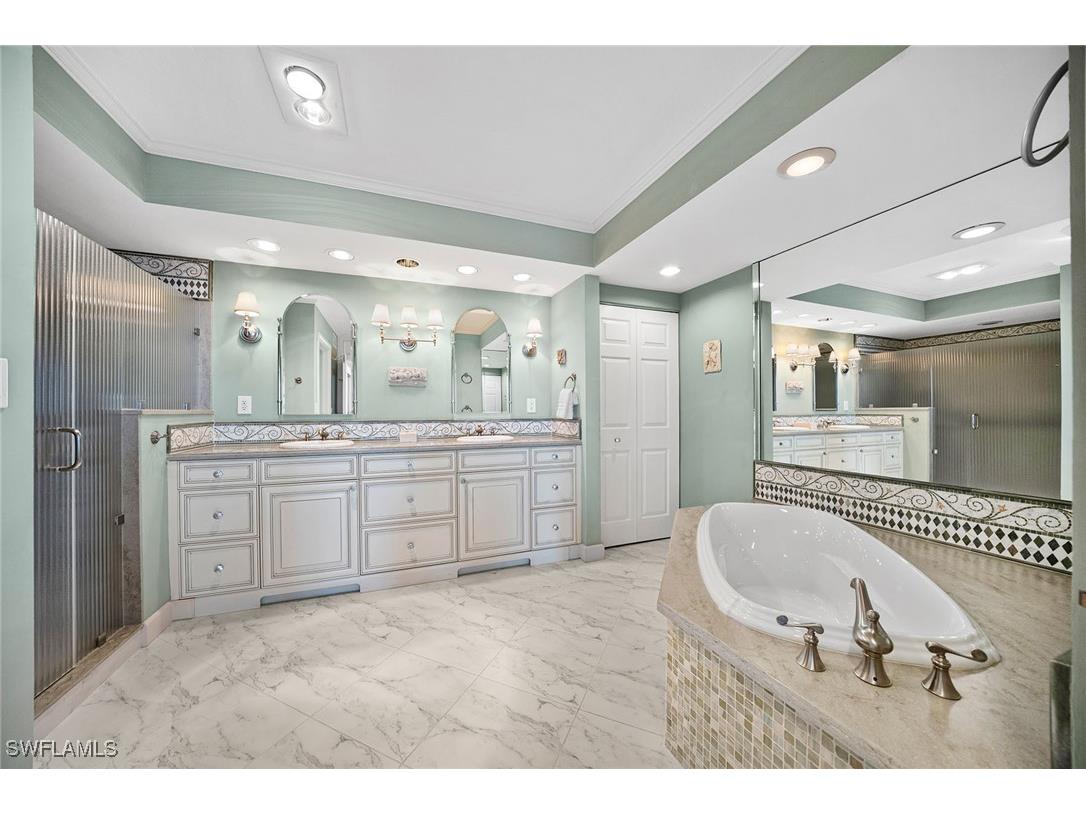 6001 Pelican Bay Boulevard #PH -A Naples FL 34108 226004708 image36