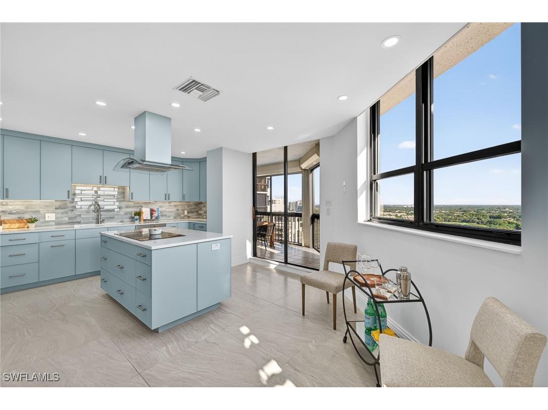 6001 Pelican Bay Boulevard #PENTHOUSE E Naples FL 34108 225083783 image10