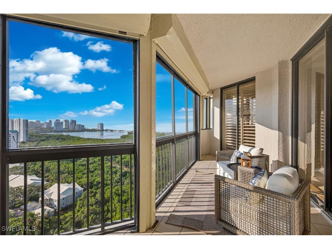 6001 Pelican Bay Boulevard #PENTHOUSE E Naples FL 34108 225083783 image31