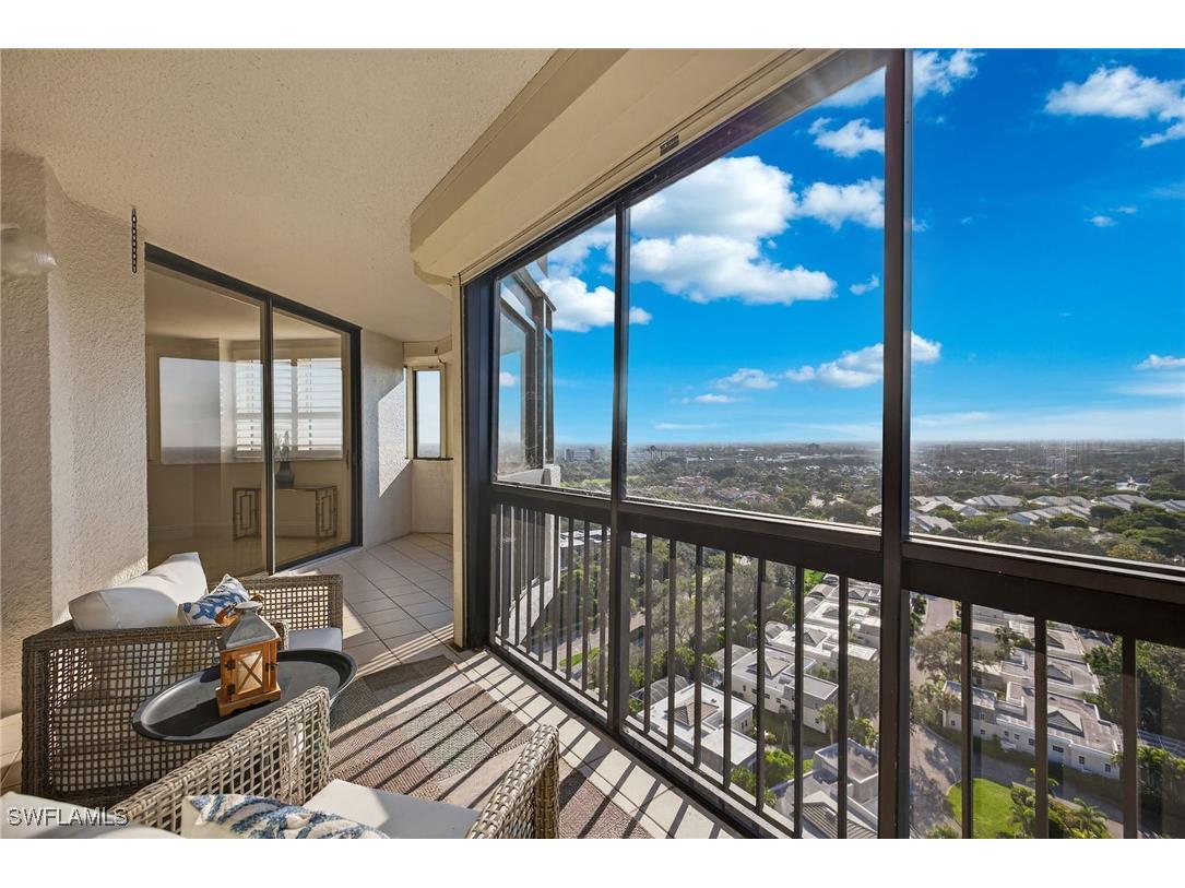 6001 Pelican Bay Boulevard #PENTHOUSE E Naples FL 34108 225083783 image32