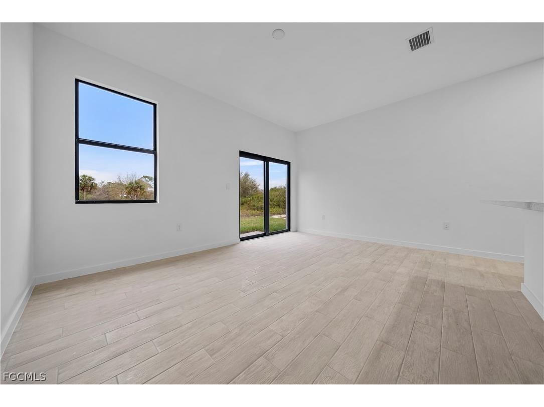 6002 Olive Avenue N Lehigh Acres FL 33971 2026013415 image5