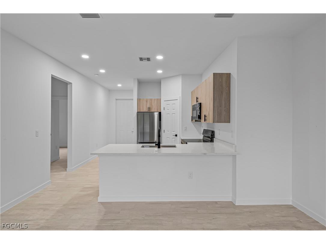 6002 Olive Avenue N Lehigh Acres FL 33971 2026013415 image6