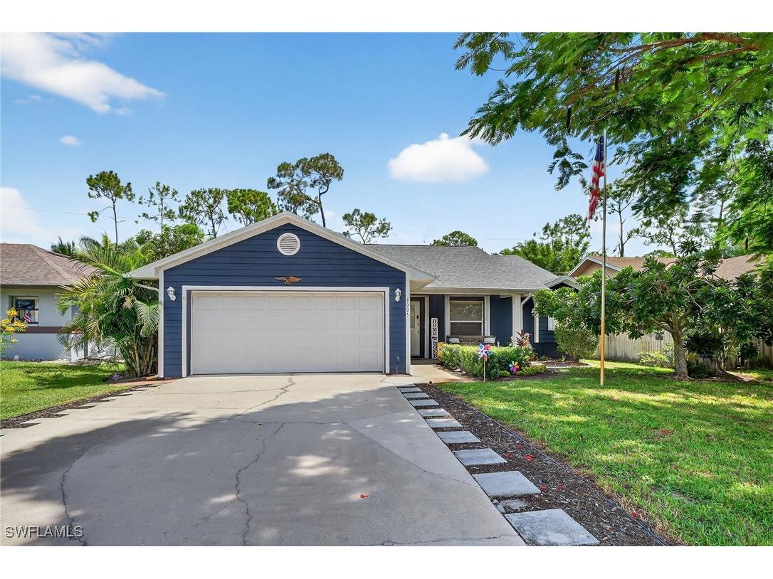 6005 Hollow Drive Naples FL 34112 225063921 image1