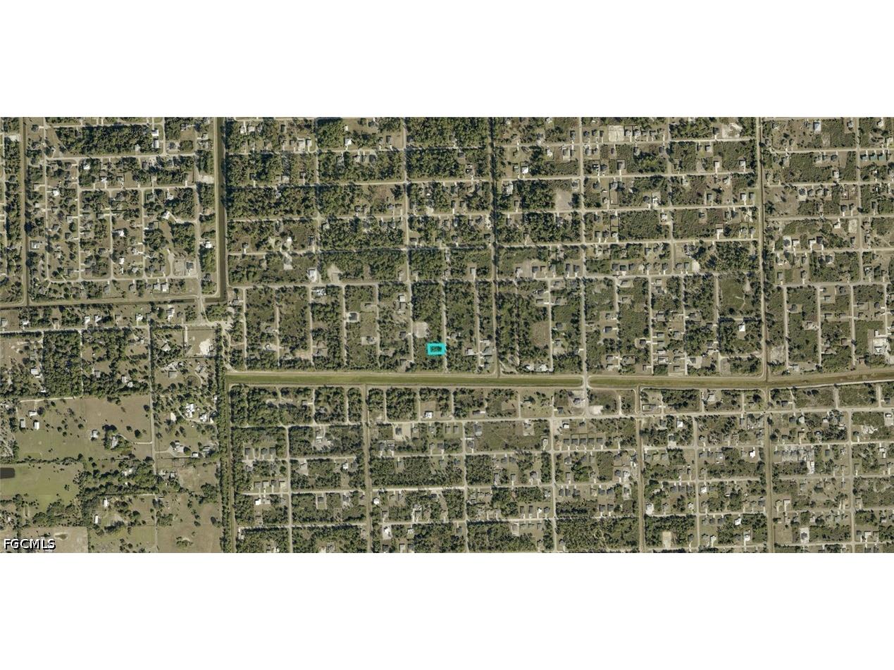 6005 Sally Avenue N Lehigh Acres FL 33971 2026031564 image3