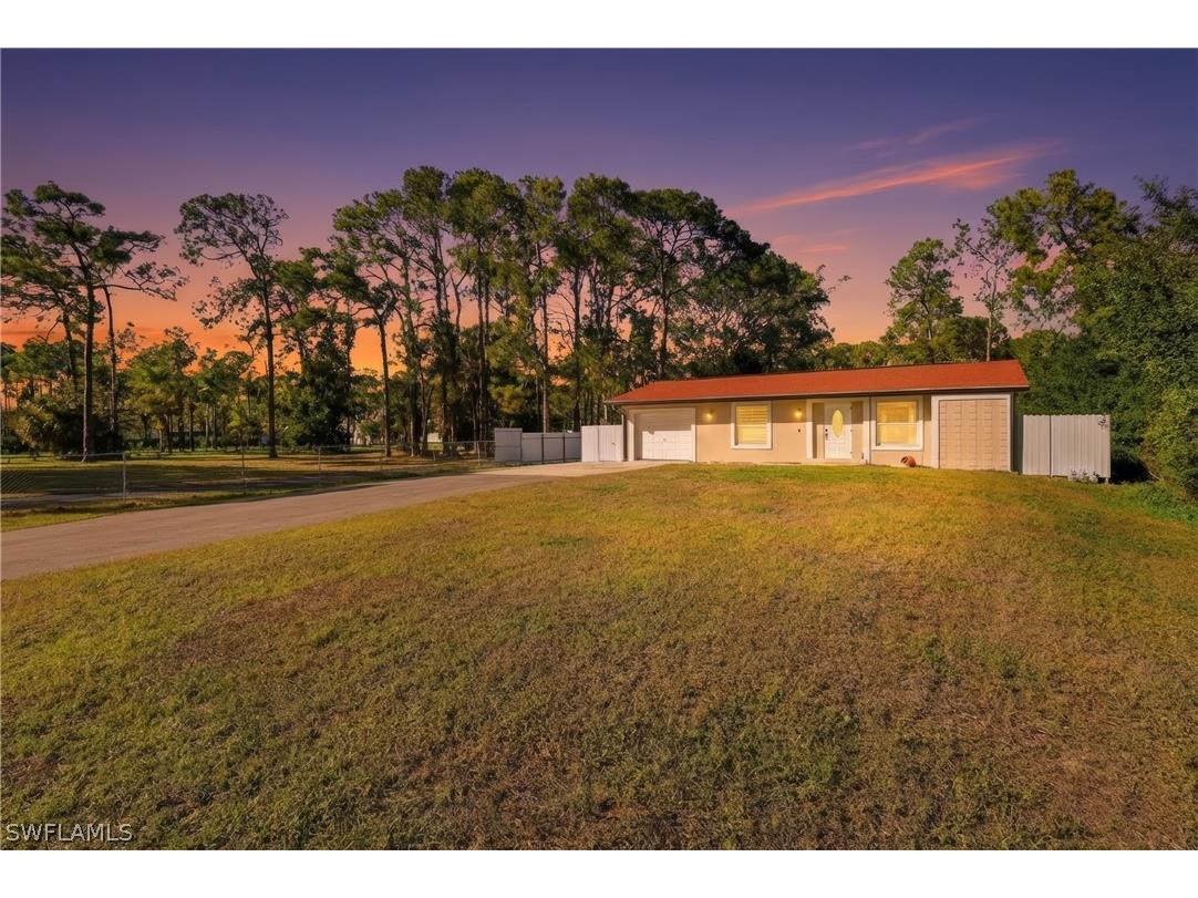 6005 Star Grass Lane Naples FL 34116 226006191 image1