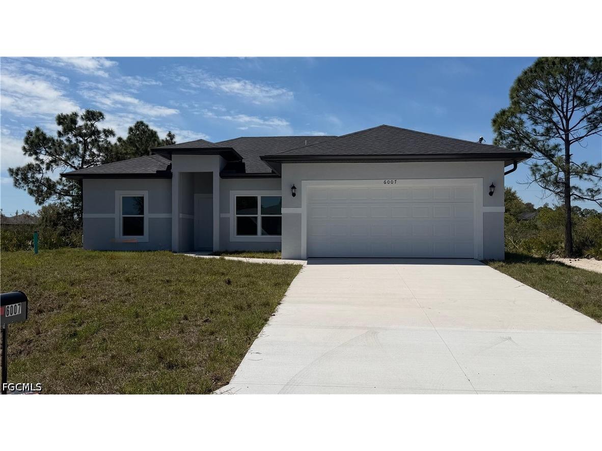 6007 Paula Avenue N Lehigh Acres FL 33971 2026009601 image1