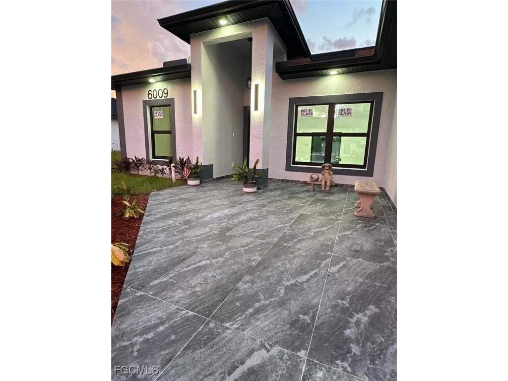 6009 Beth Avenue N Lehigh Acres FL 33971 2025002300 image1
