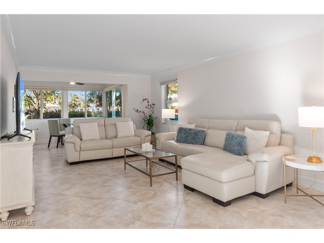 601 12th Avenue S #601 Naples FL 34102 225082650 image1