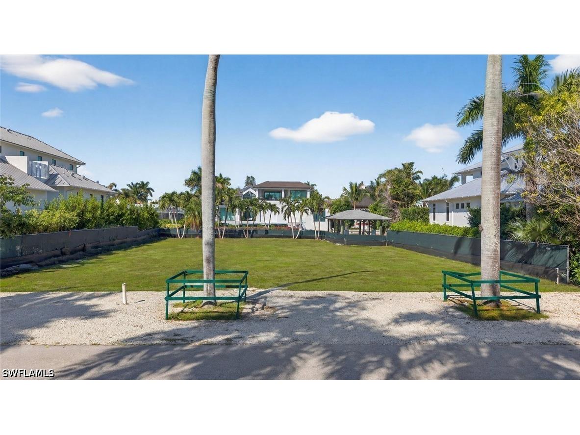 601 17th Avenue S Naples FL 34102 225080474 image3