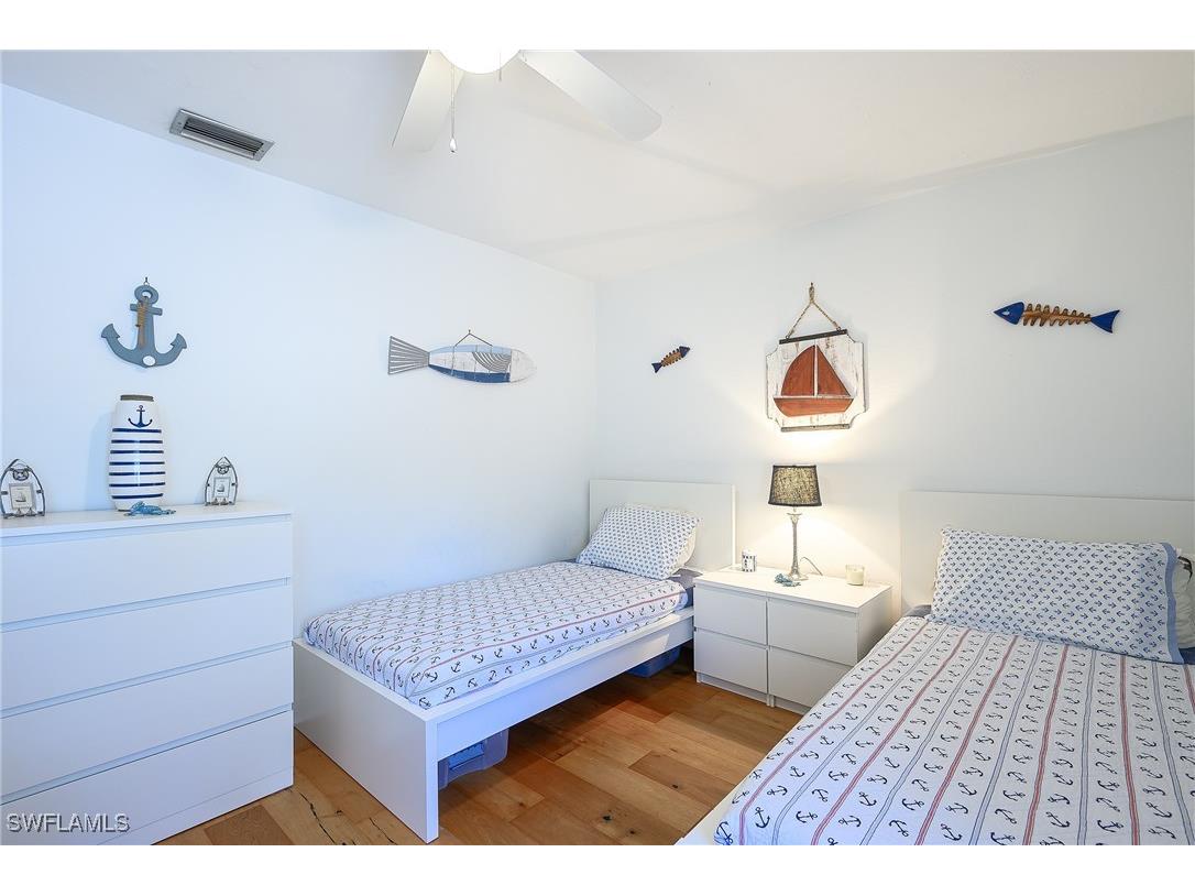 601 Beachwalk Circle #L202 Naples FL 34108 225073072 image20