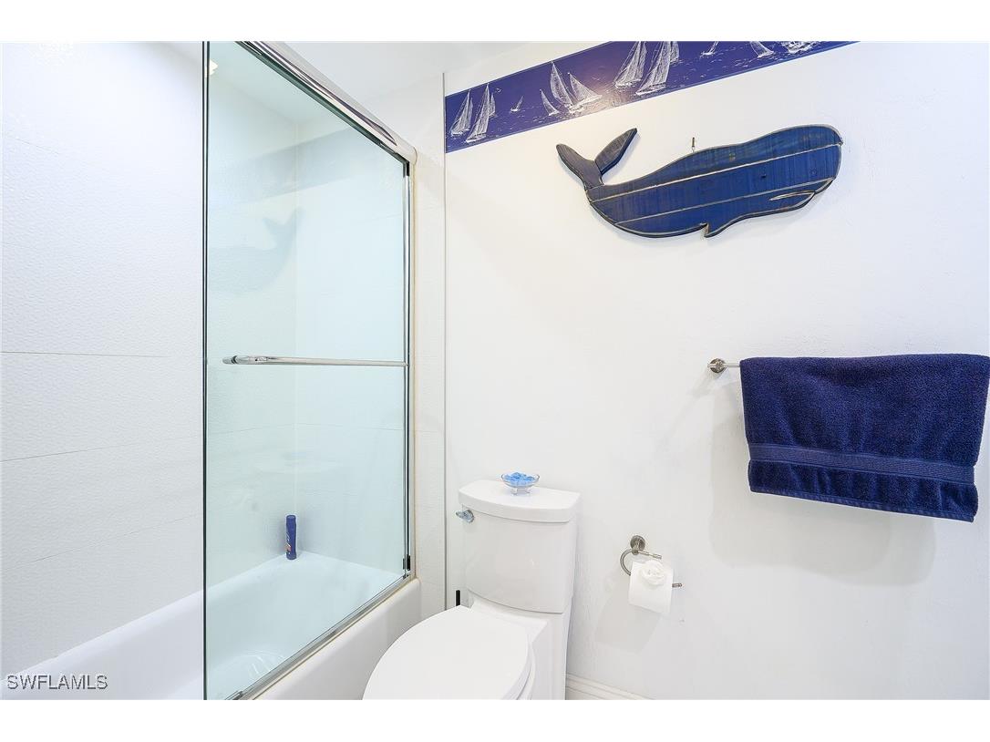 601 Beachwalk Circle #L202 Naples FL 34108 225073072 image22