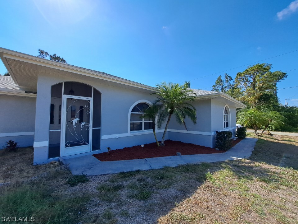 601 E 11th Street Lehigh Acres FL 33972 223051117 image1
