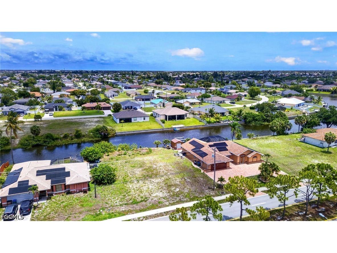601 Gleason Parkway Cape Coral FL 33914 2026024734 image9