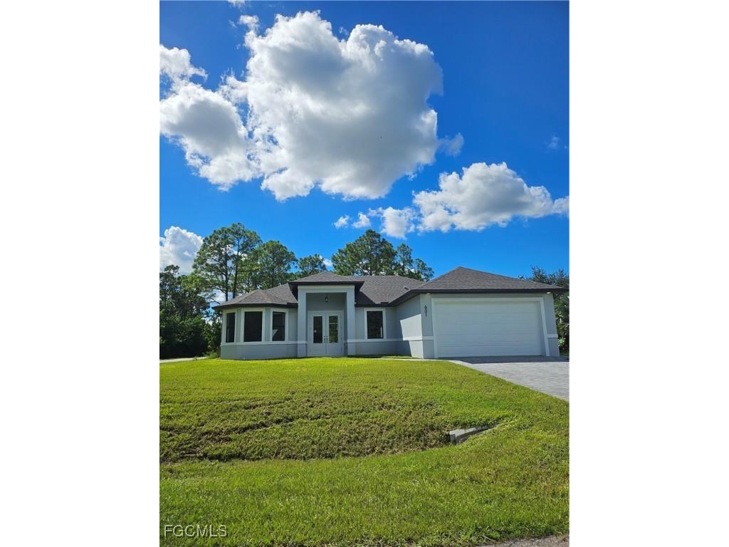 601 Hibiscus Avenue Lehigh Acres FL 33972 2026003852 image1
