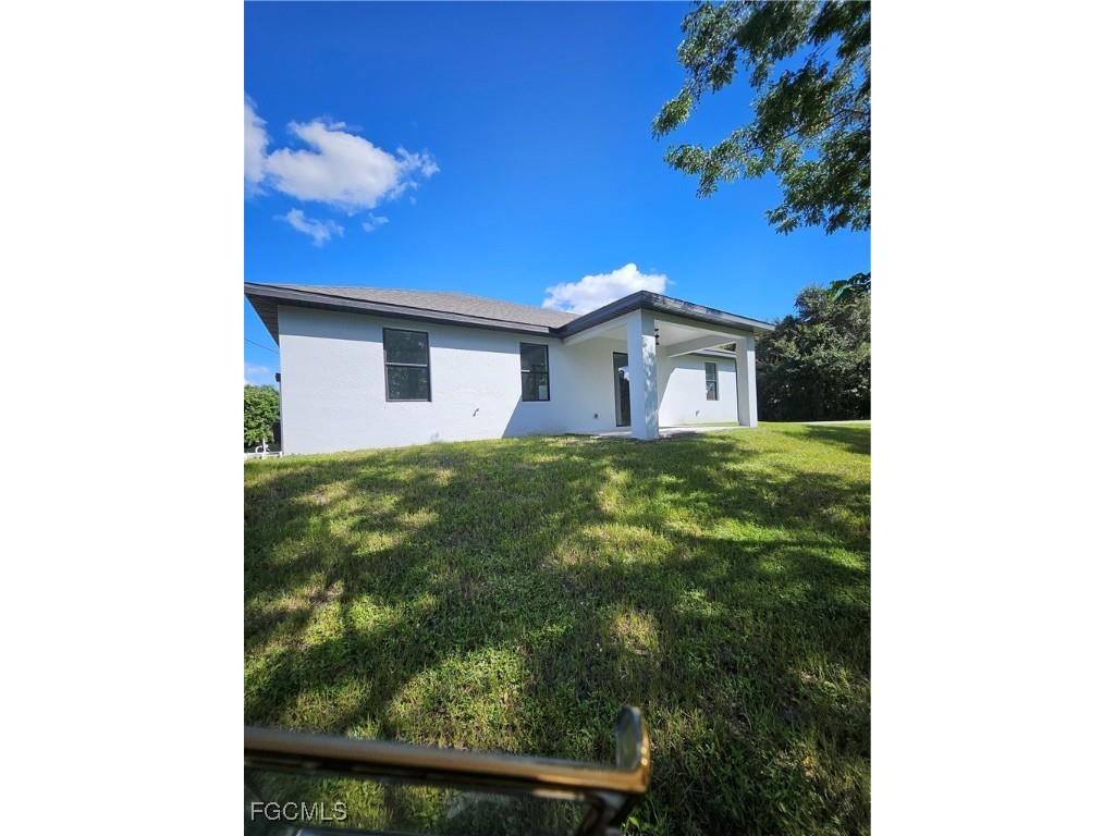 601 Hibiscus Avenue Lehigh Acres FL 33972 2026003852 image18