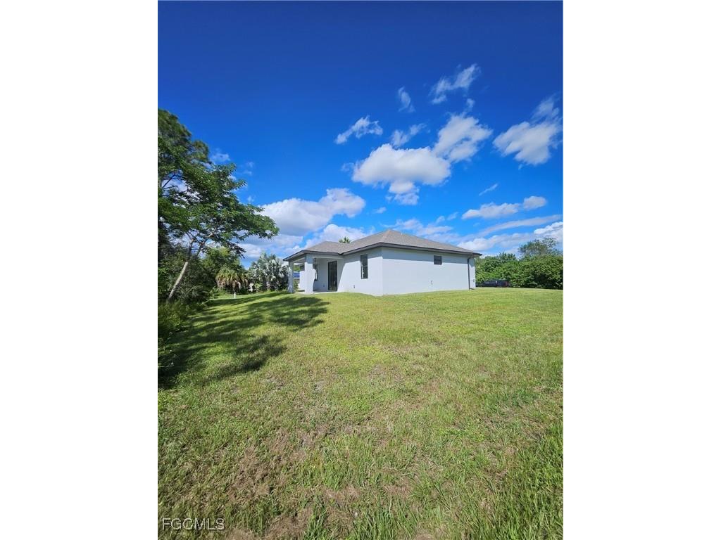 601 Hibiscus Avenue Lehigh Acres FL 33972 2026003852 image19