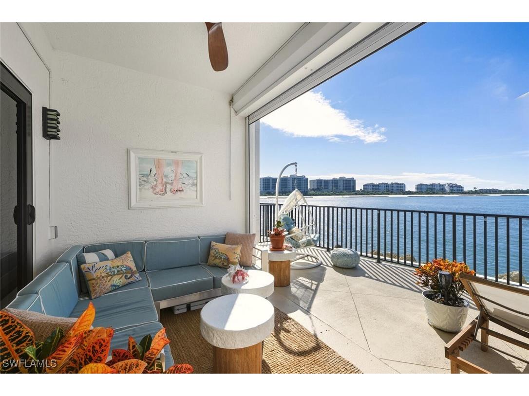 601 La Peninsula Boulevard #601 Naples FL 34113 225083991 image33