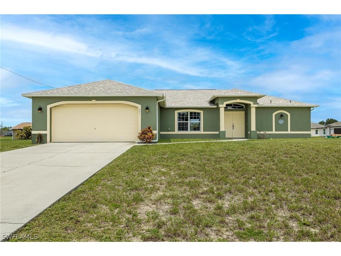 601 NW Douglas Parkway Cape Coral FL 33993 224050362 image1