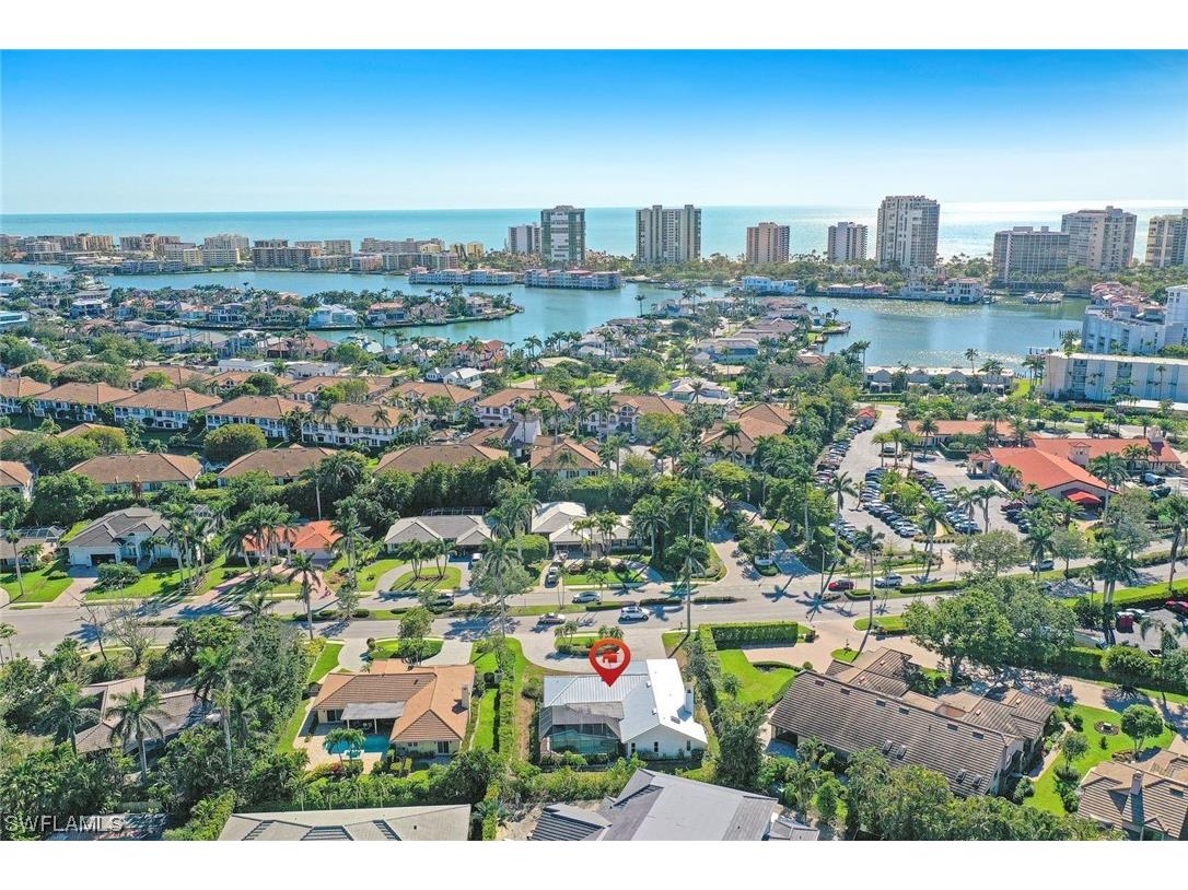 601 Park Shore Drive Naples FL 34103 223029723 image1