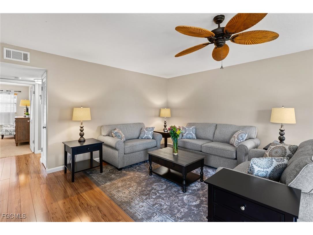 601 Periwinkle Way #C-5 Sanibel FL 33957 2026001029 image8